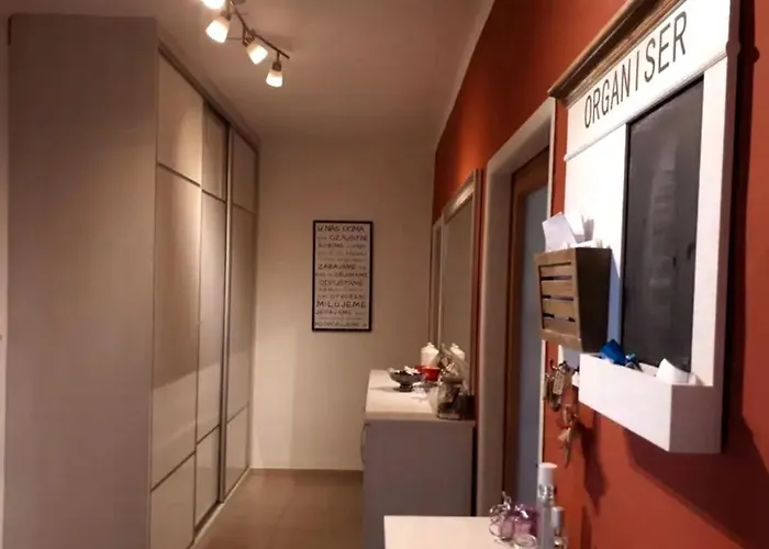 Apartmentbratislavaforu شقة *